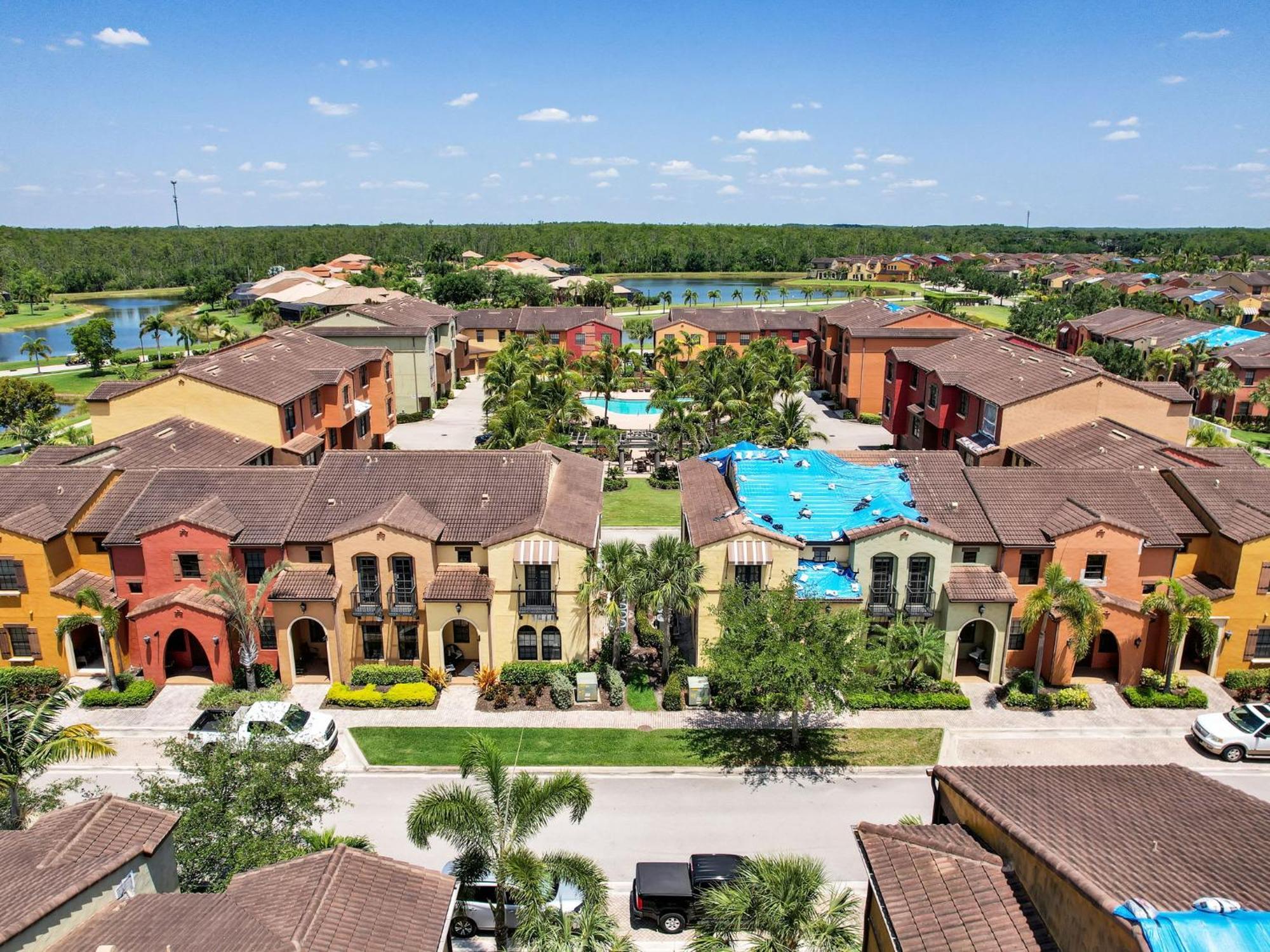 Luxury Paseo Townhome Pool Bars And Beaches Fort Myers Exterior photo