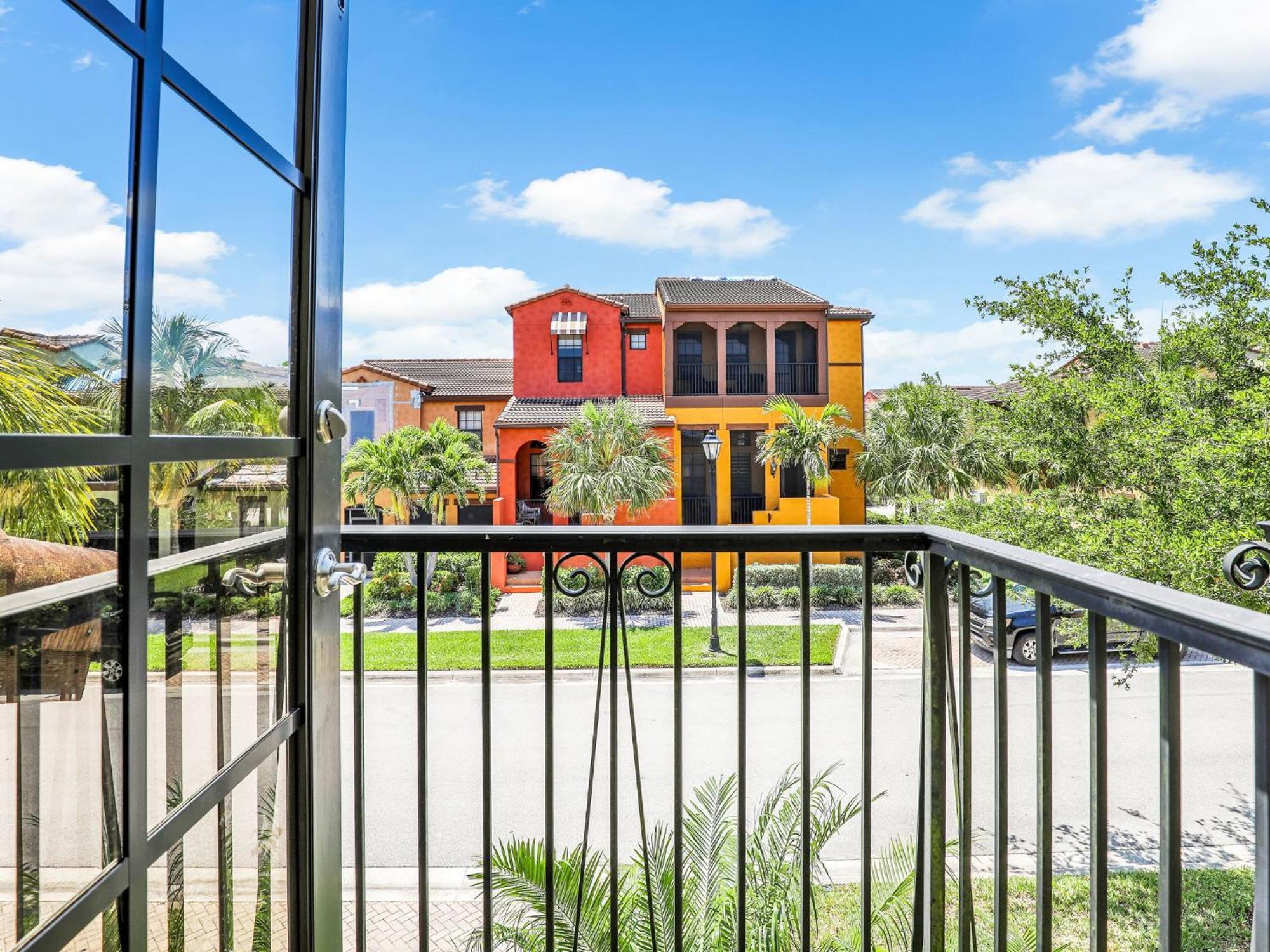 Luxury Paseo Townhome Pool Bars And Beaches Fort Myers Exterior photo